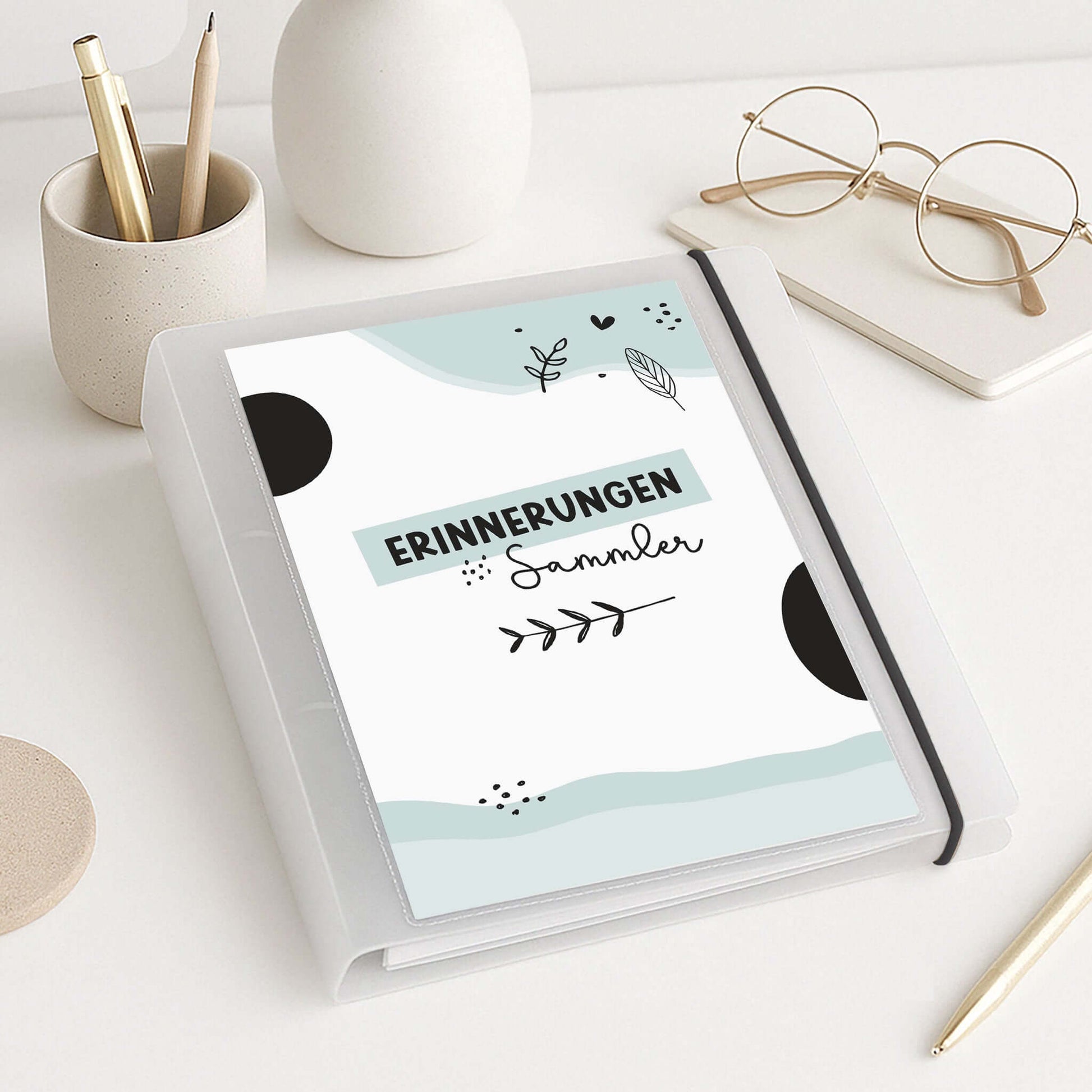 Flexibook Erinnerungssammler Design auf Schreibtisch