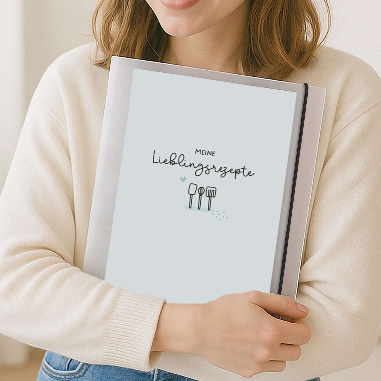 Flexibook Meine Lieblingsrezepte in der Hand gehalten